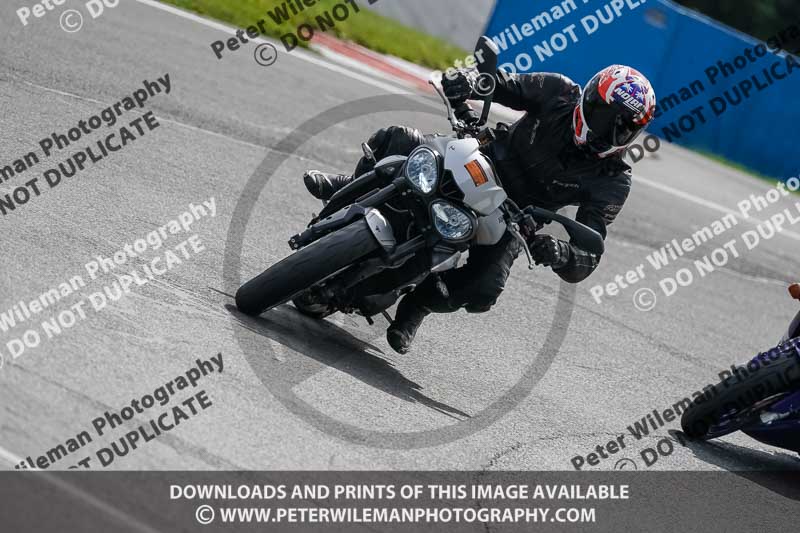 donington no limits trackday;donington park photographs;donington trackday photographs;no limits trackdays;peter wileman photography;trackday digital images;trackday photos